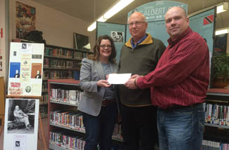 Fraser & Town of New Glasgow present cheque